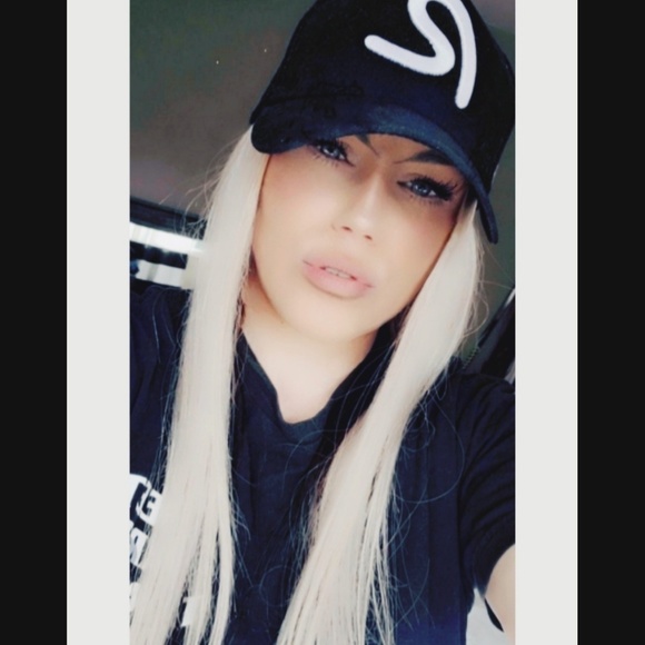 rachelle_elly
